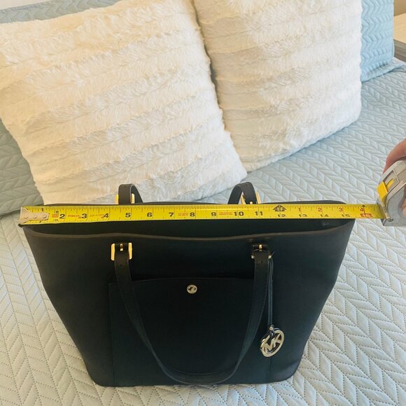 Michael Kors Black Large Jet Set Snap Pocket Tote Handbag - Picture 13 of 15